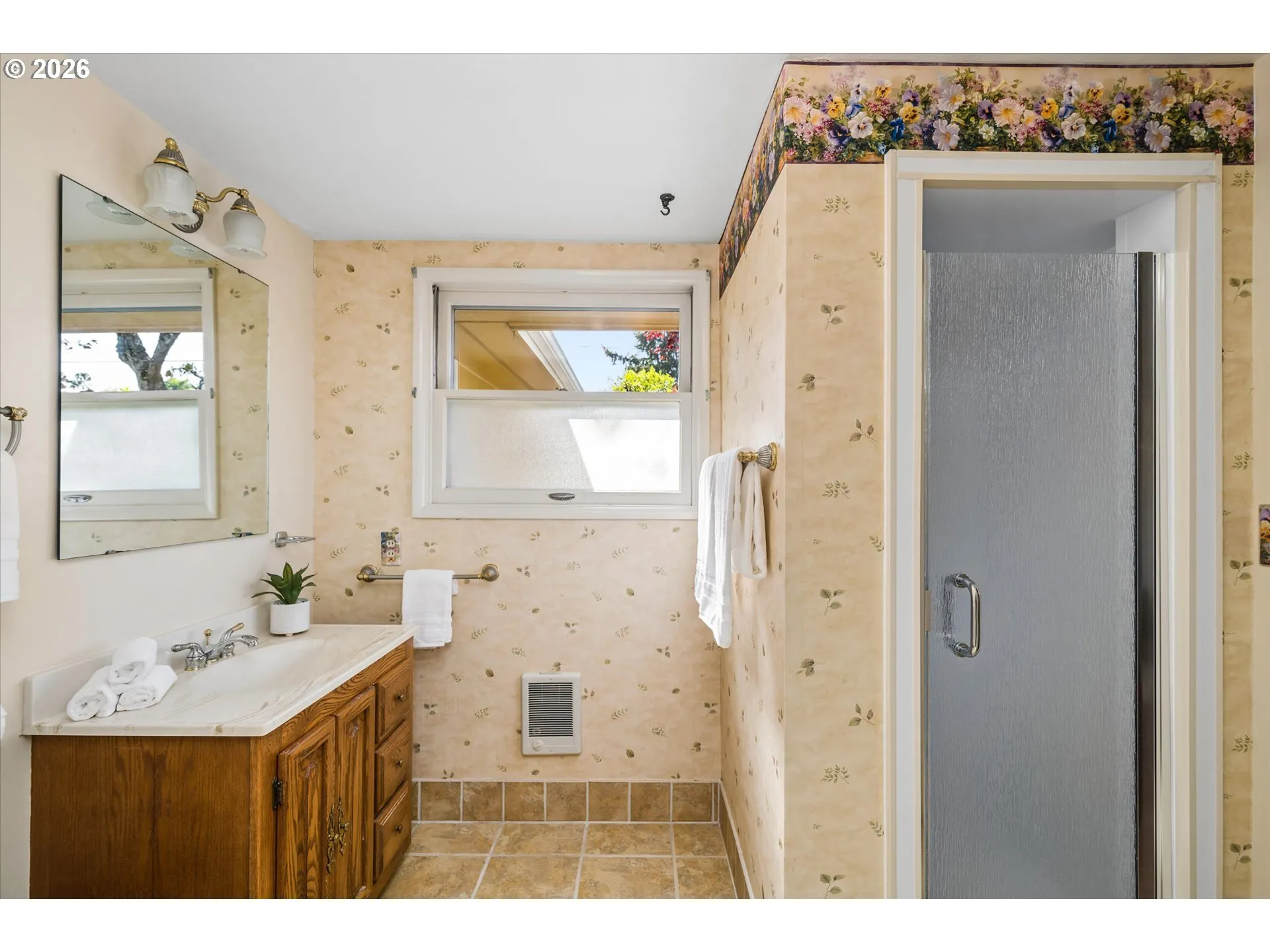 Bathroom, Attached