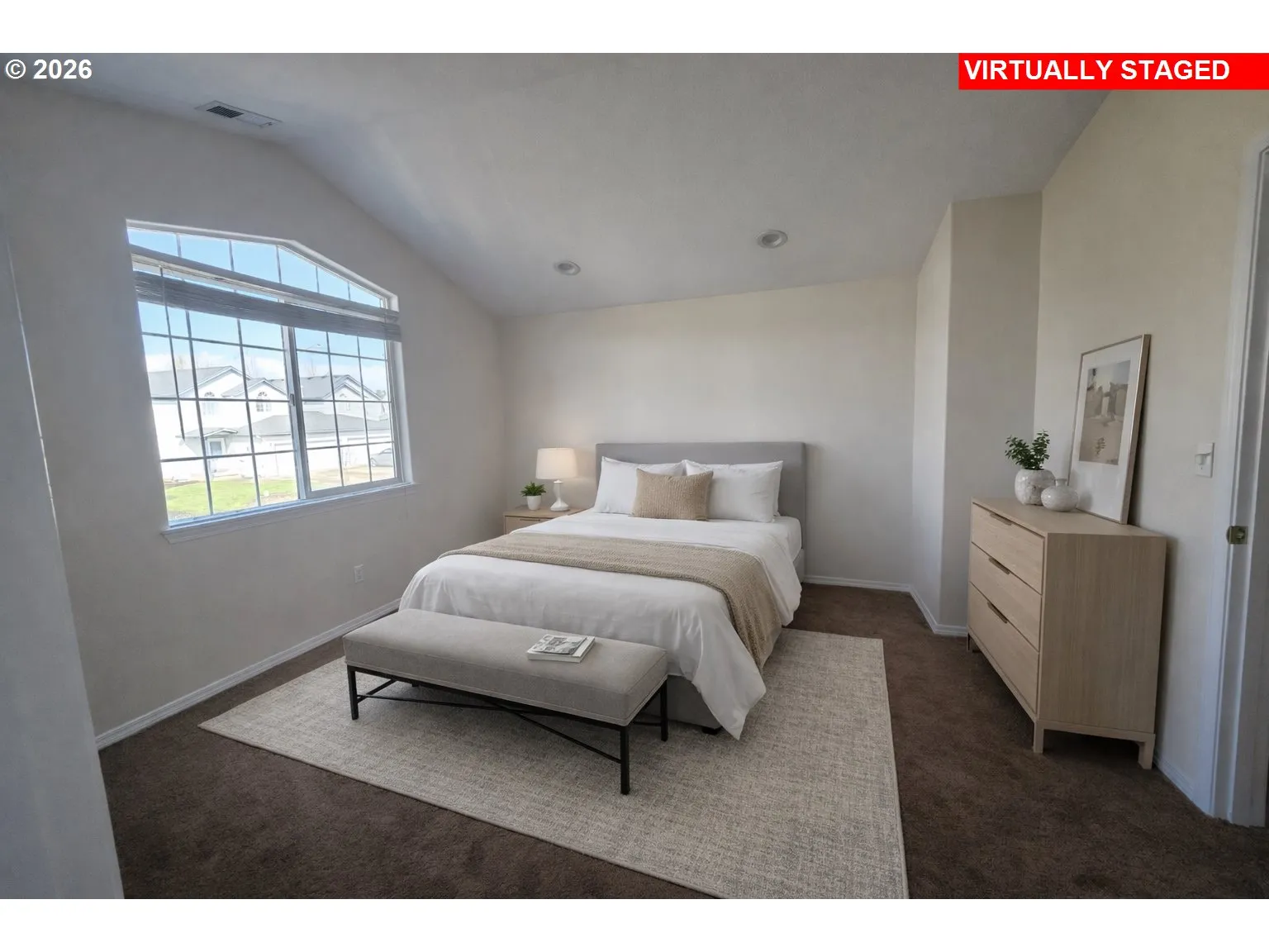 Bedroom, Primary-Vaulted Ceilings