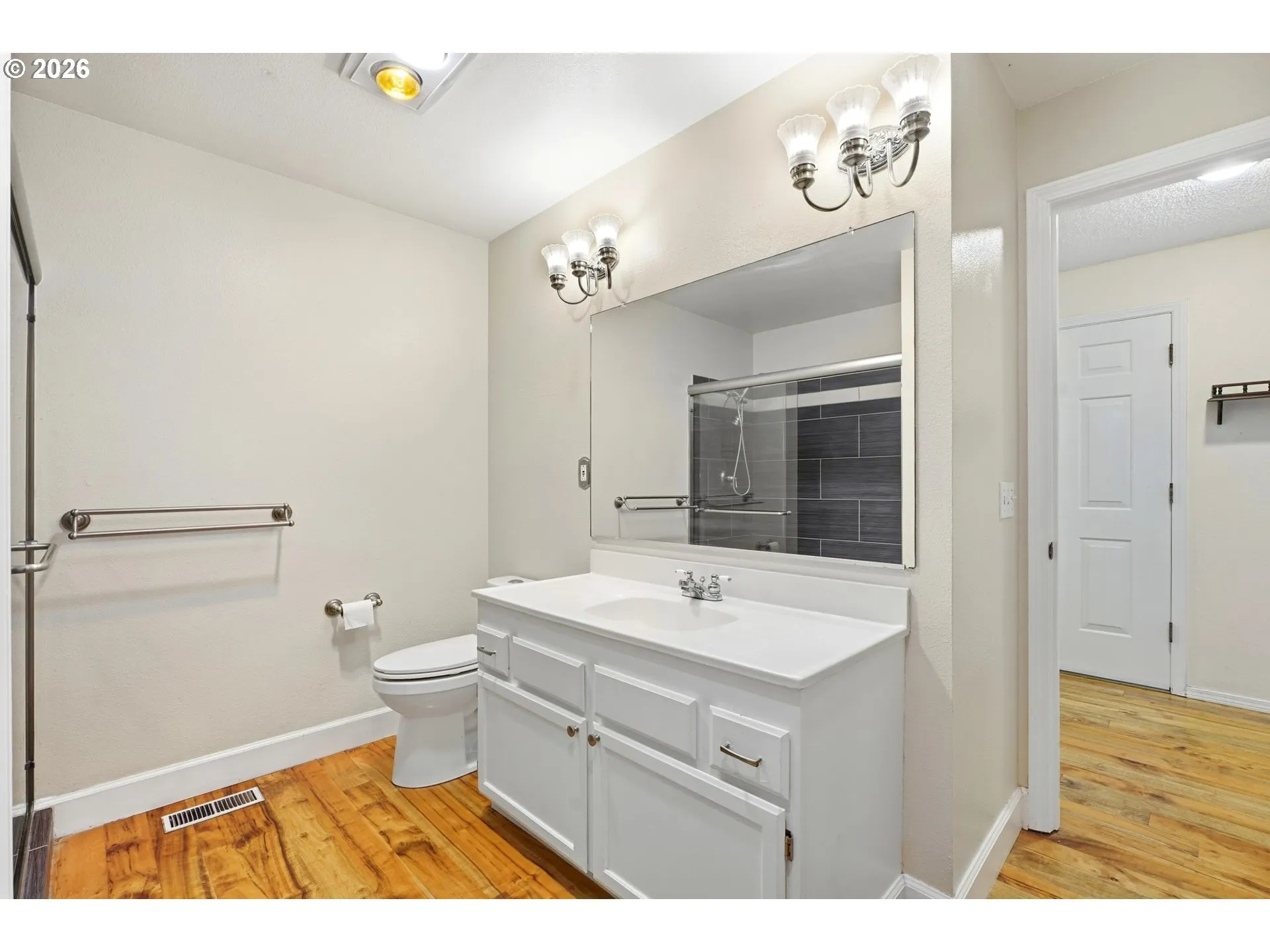 Bathroom-Main