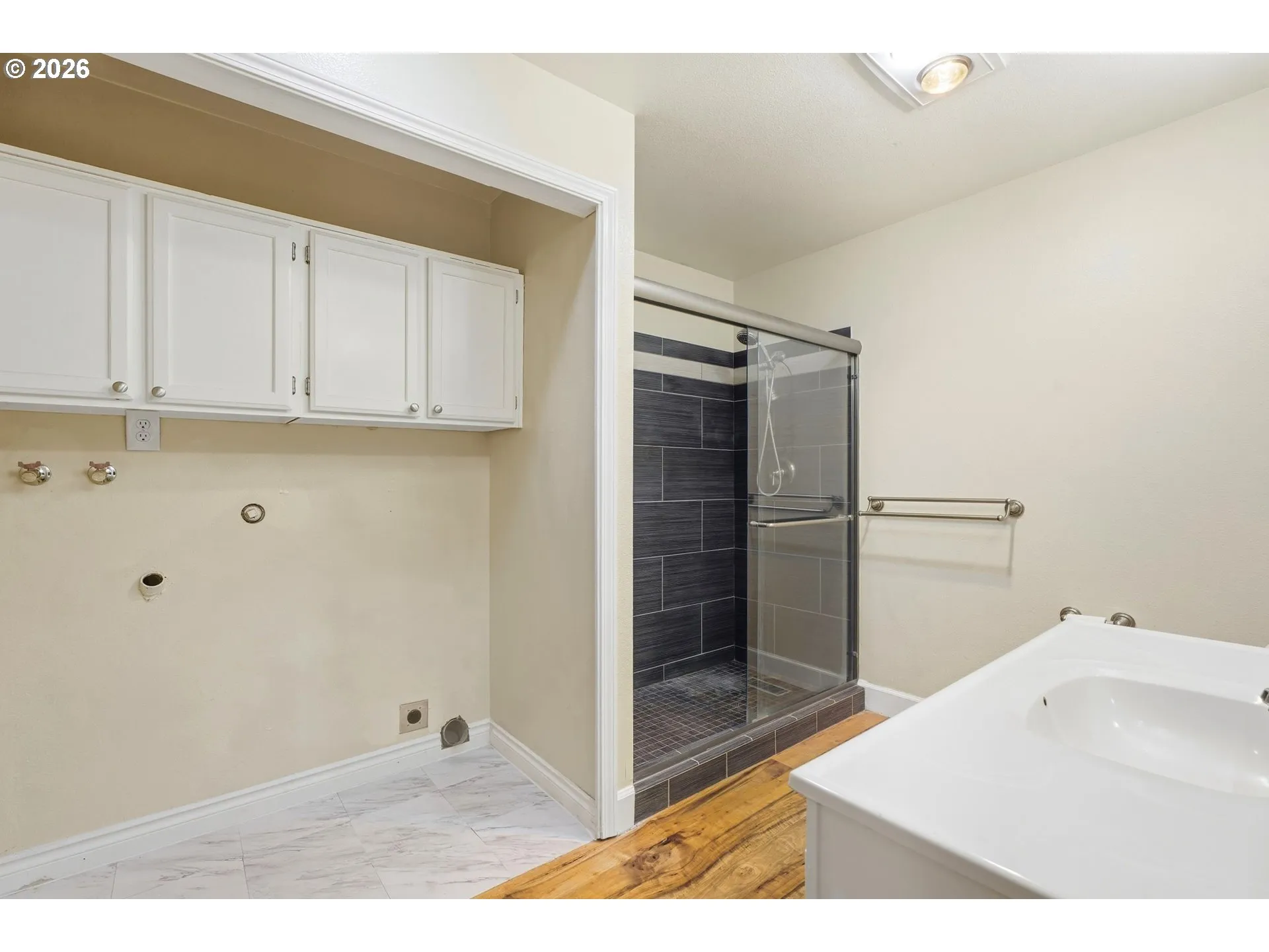 Laundry-Main