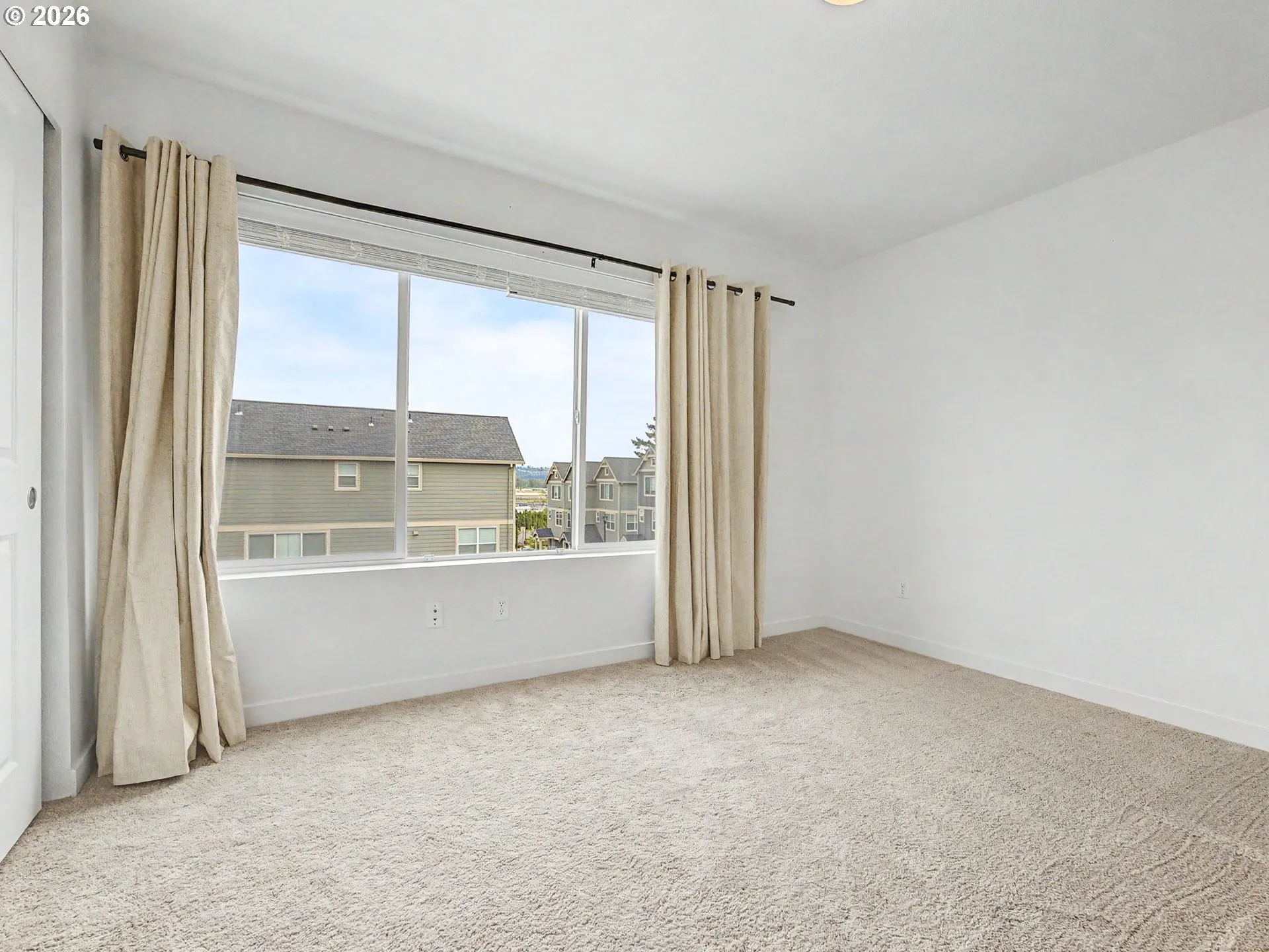 Bedroom, Primary-Upper