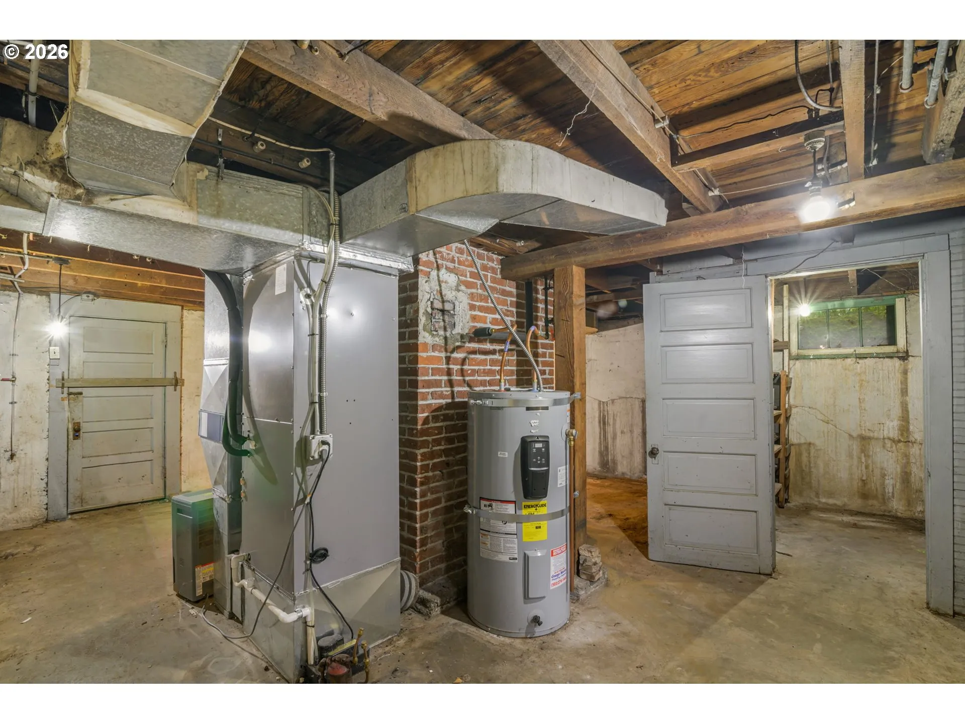 Basement-Unfinished