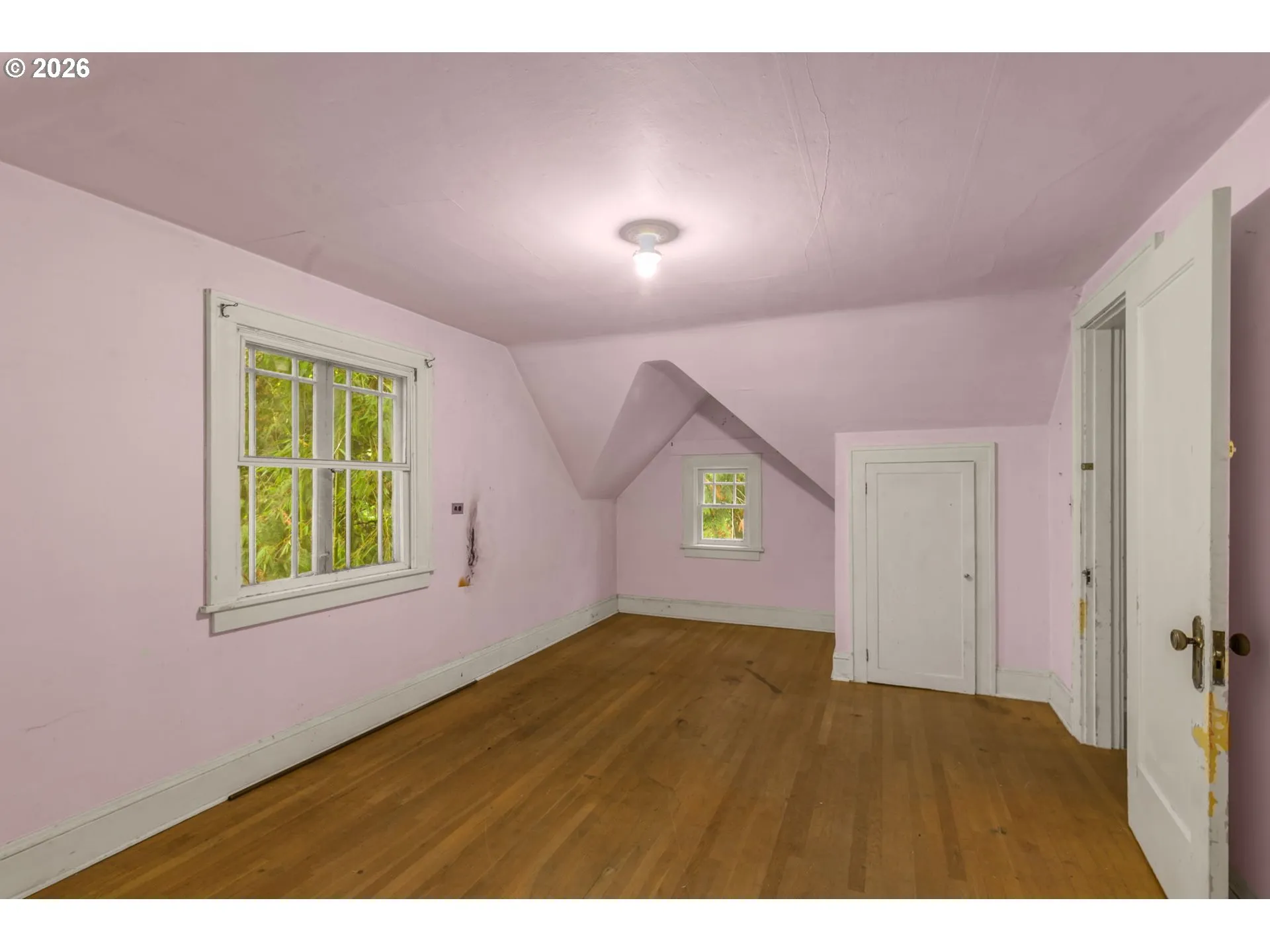 Bedroom-Upper
