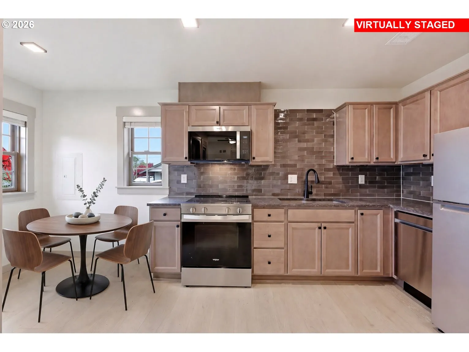 Kitchen-Eating Area