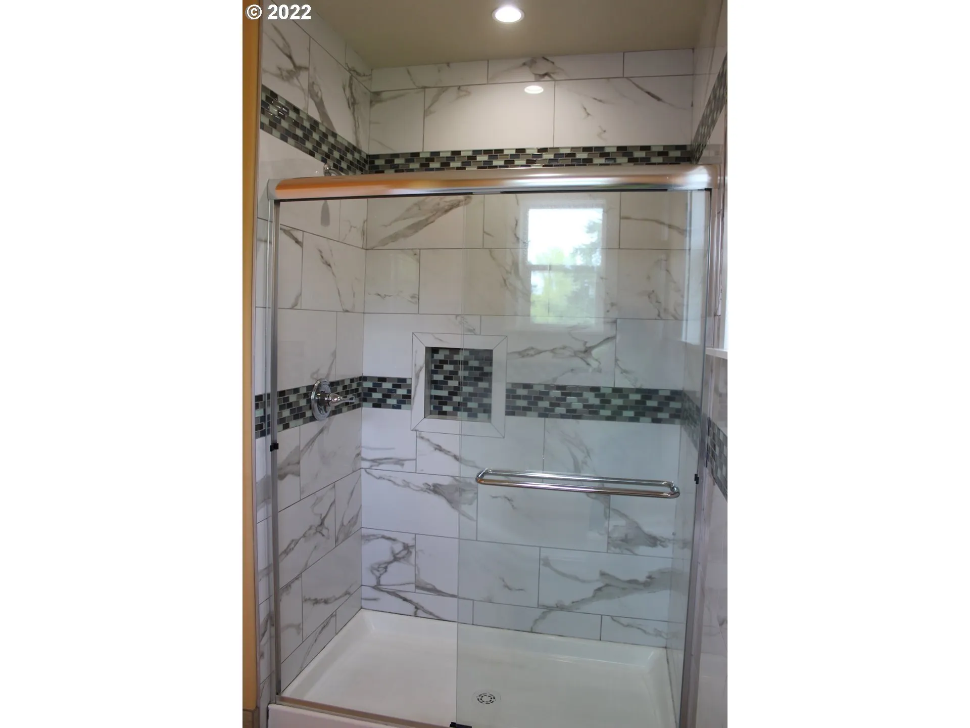 Bathroom, Attached-Upper