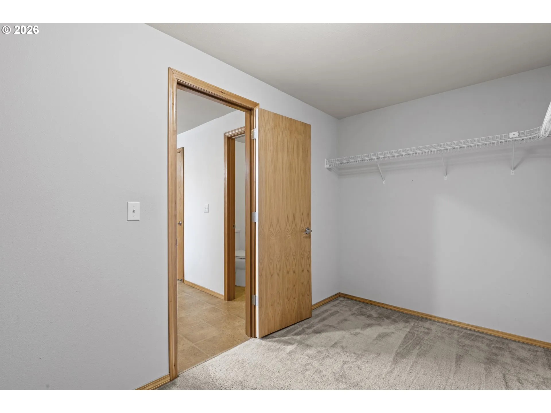 Bedroom, Owner's Suite-Walk-In Closet