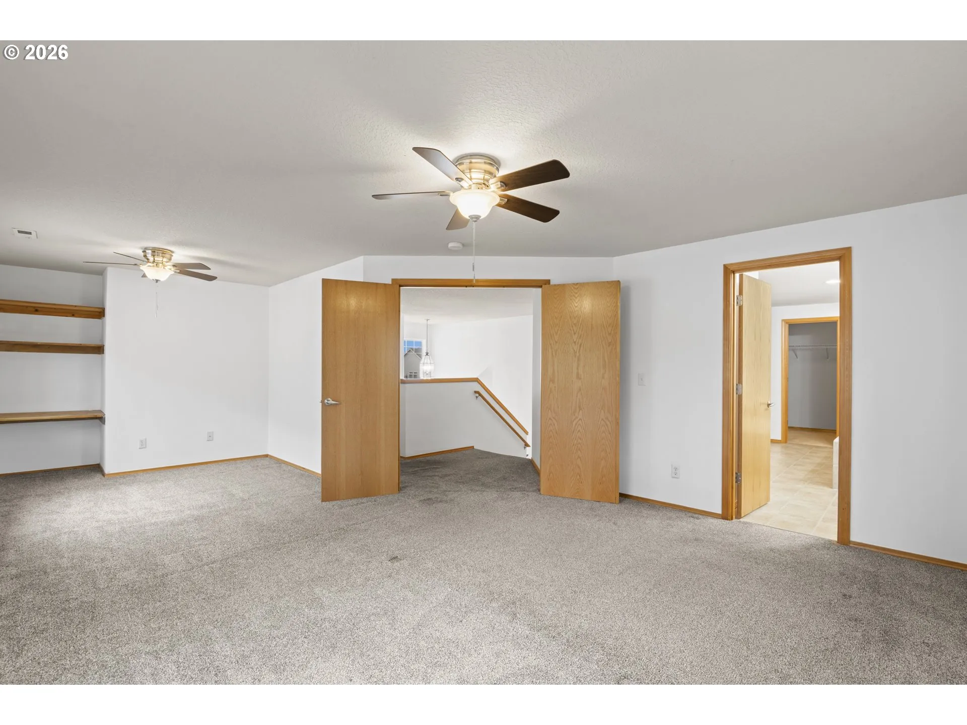Bedroom, Owner's Suite-Upper