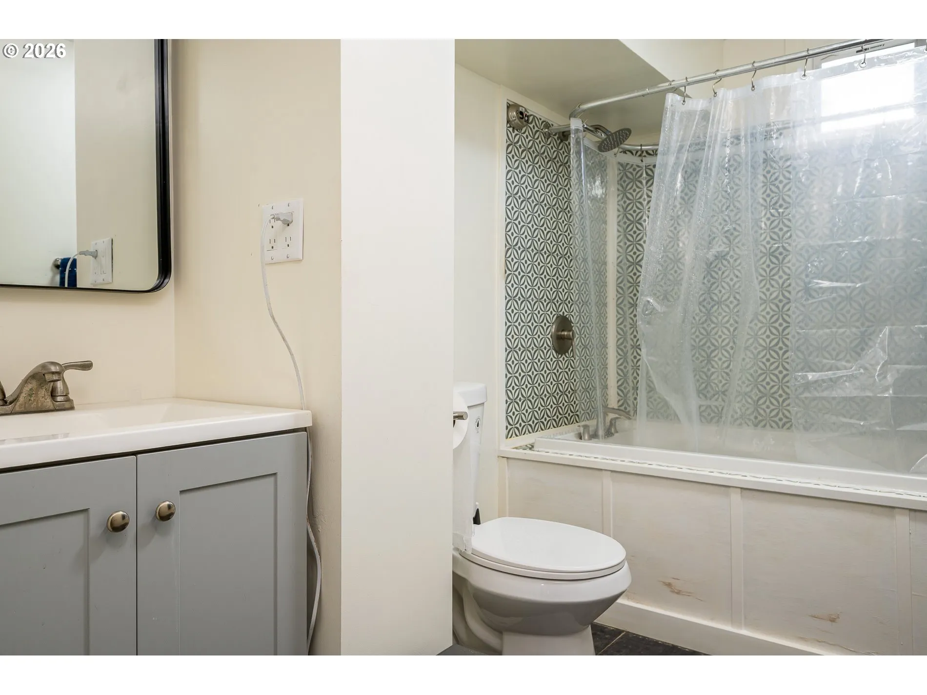 Bathroom-Lower