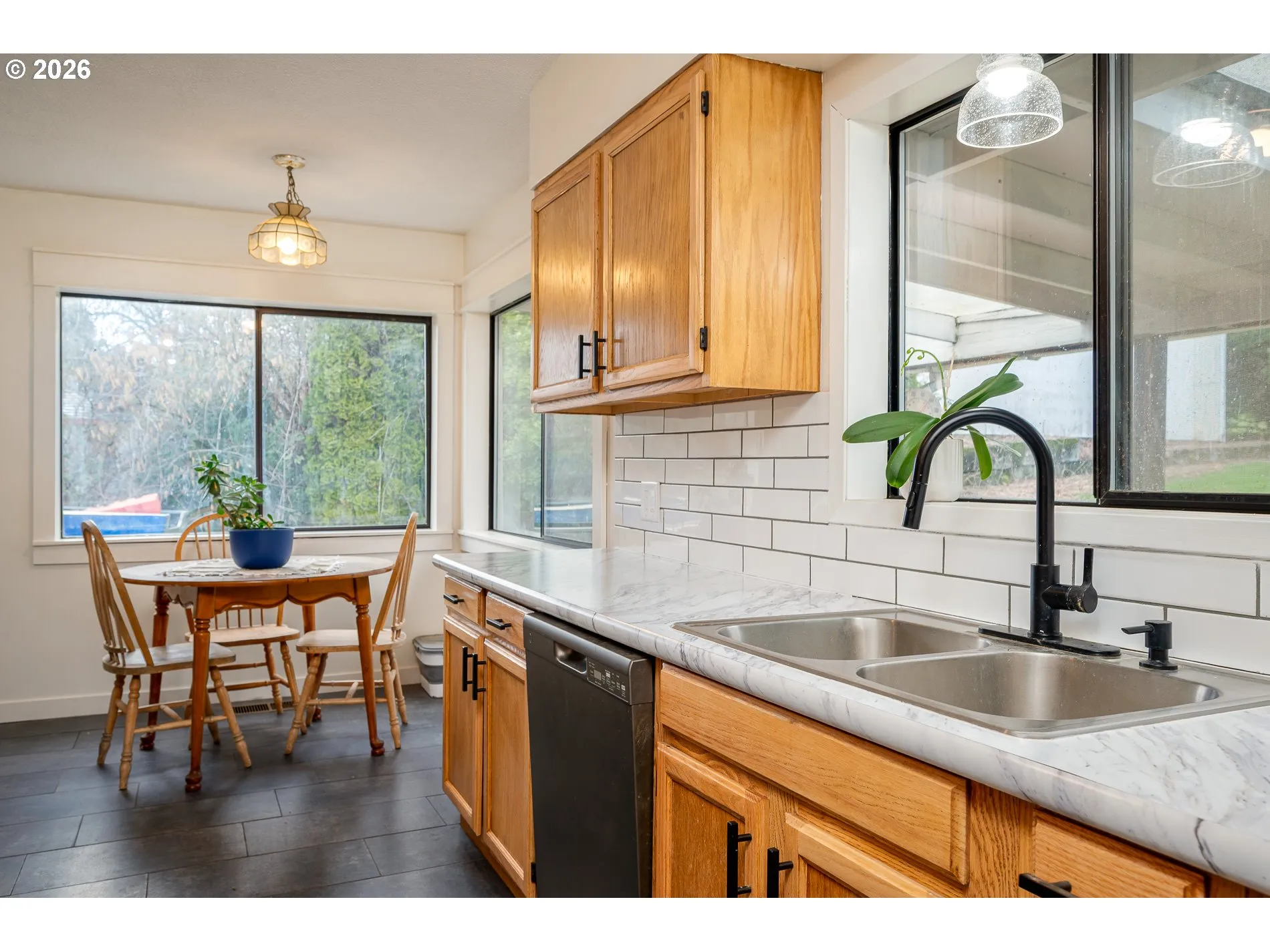 Kitchen-Eating Area