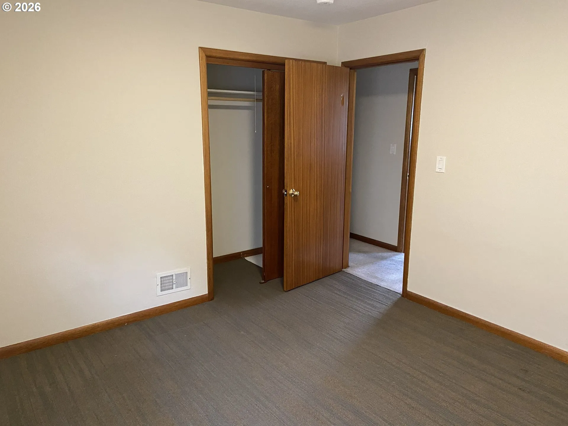 Bedroom-Main