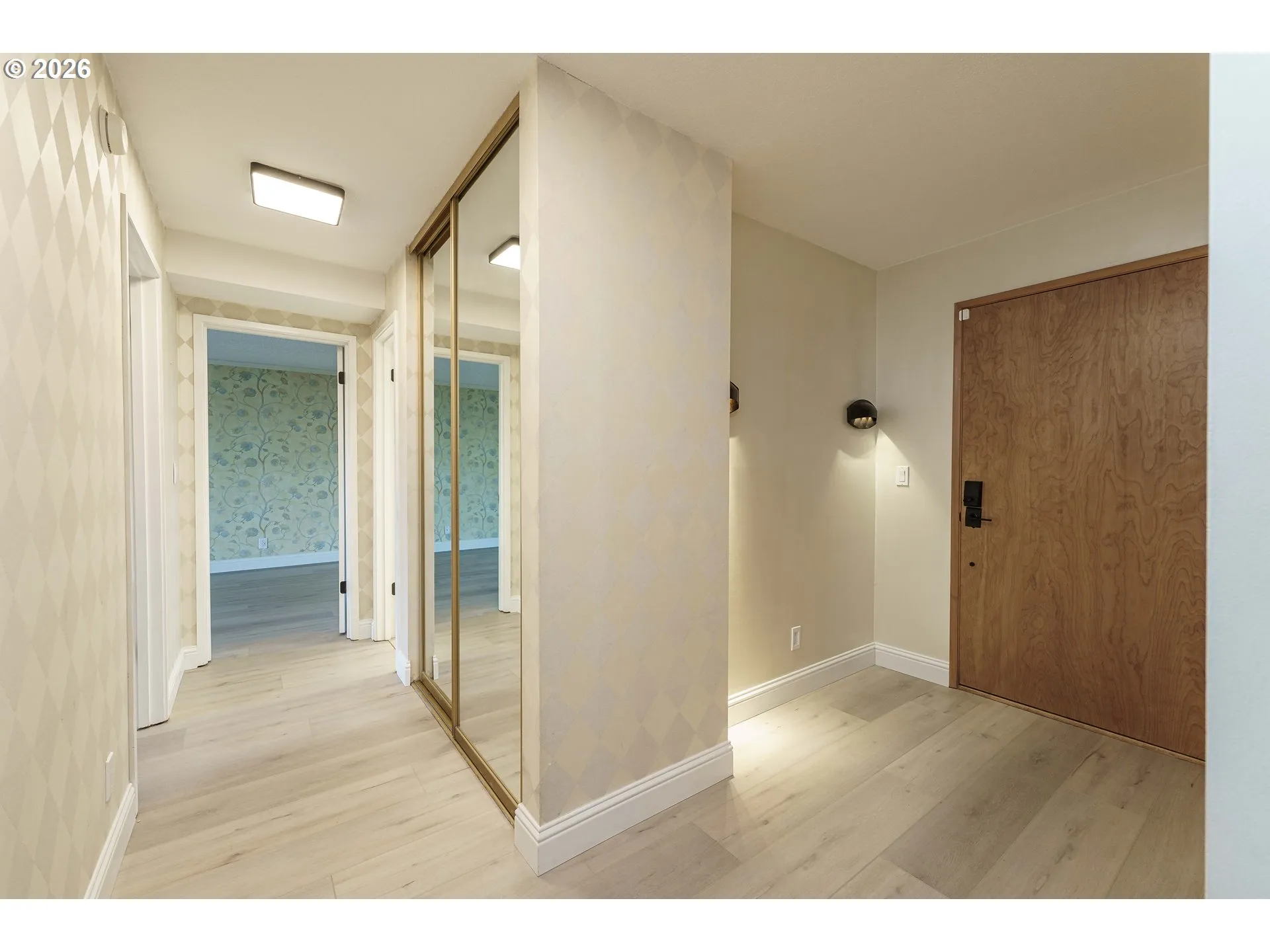 Entrance/Foyer