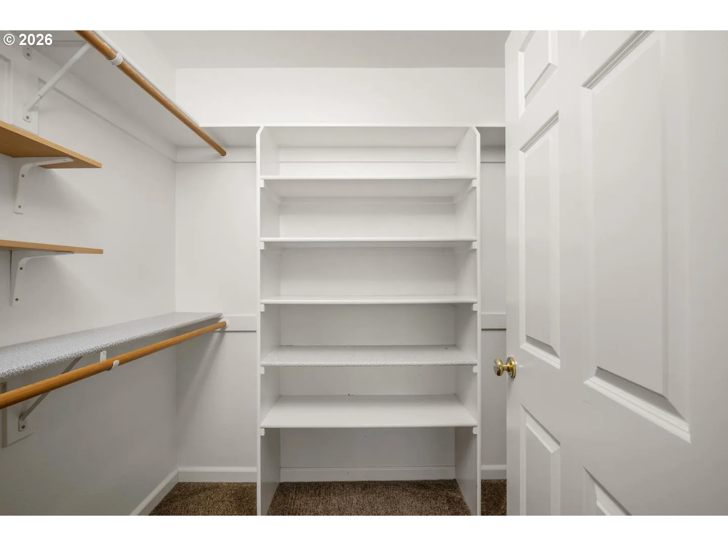Bedroom, Owner's Suite-Walk-In Closet