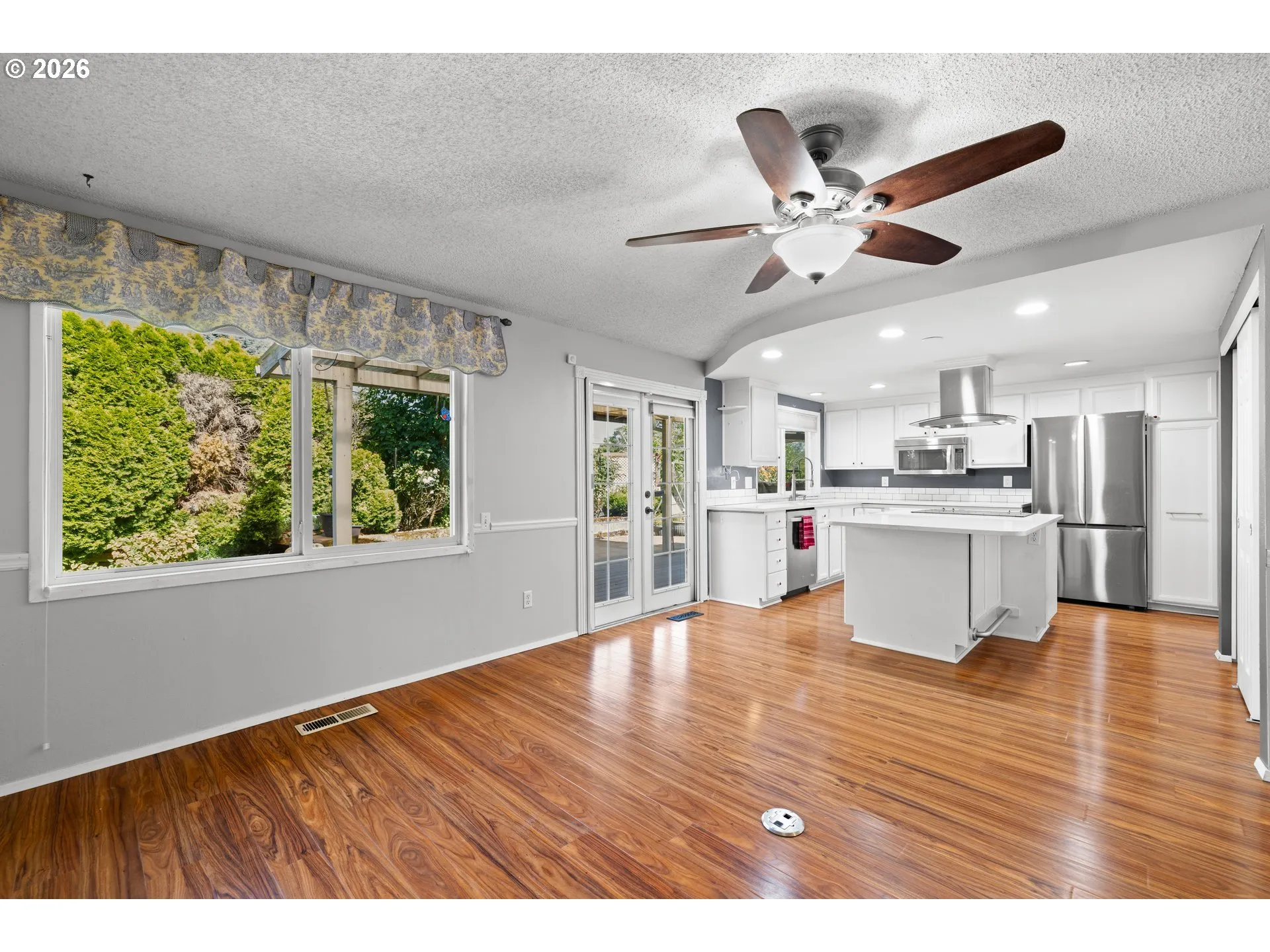Family Room-Ceiling Fan
