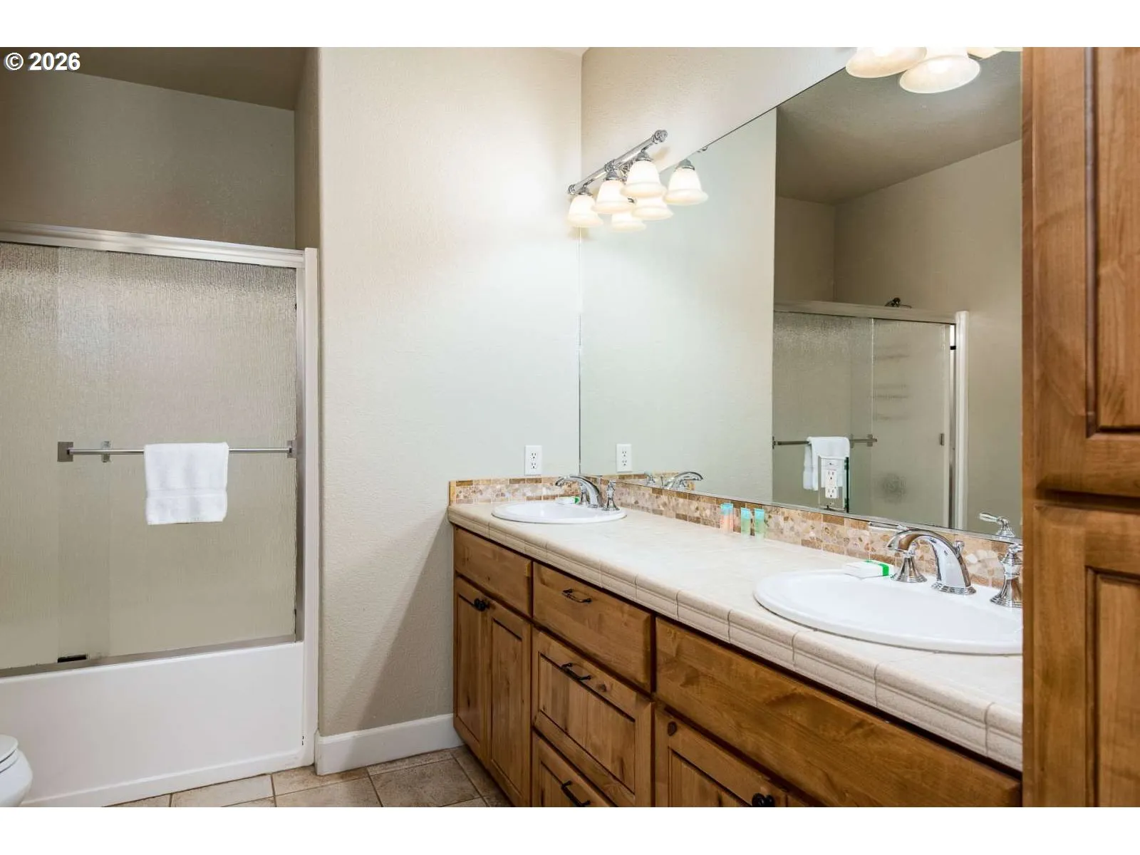 Bathroom-Lower