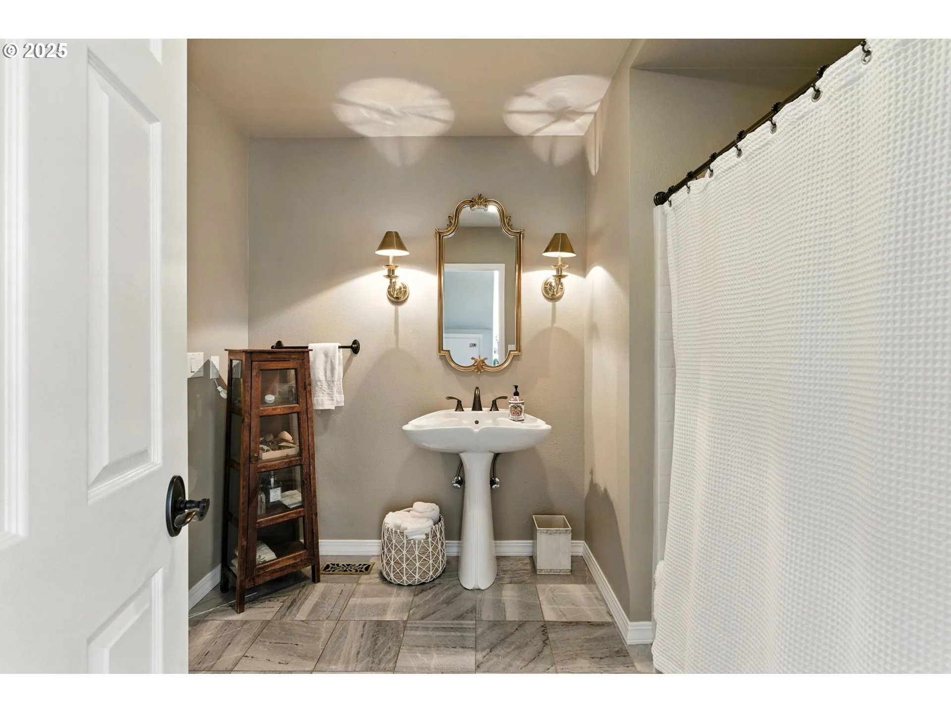 Bathroom-Main