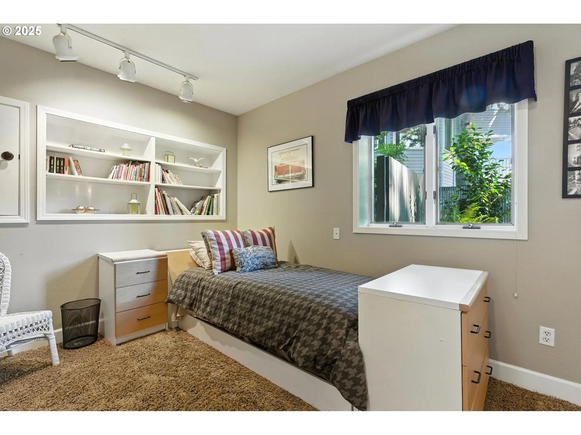 Bedroom-Lower