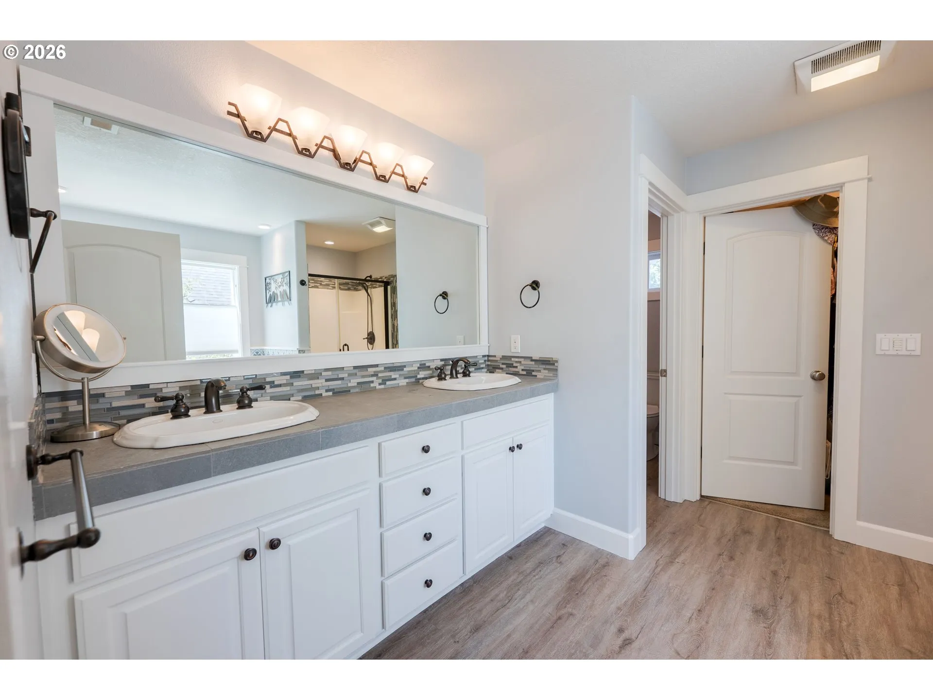 Bathroom-Double Sinks