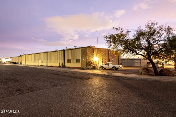1210 Barranca Drive, El Paso, Tx 79935