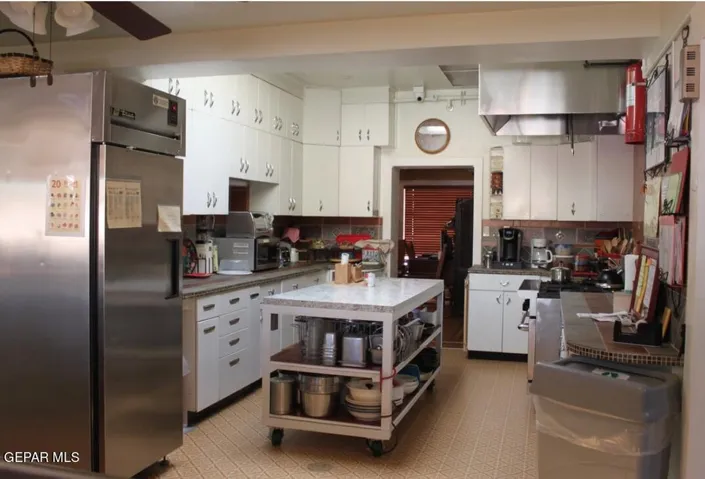 1170