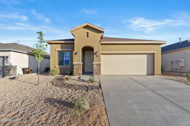 112 Sarah Trail, Santa Teresa, Nm 88008