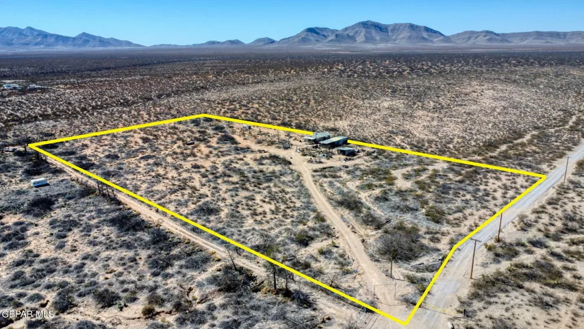 2975 Buenos Dias Court, Chaparral, Nm 88081