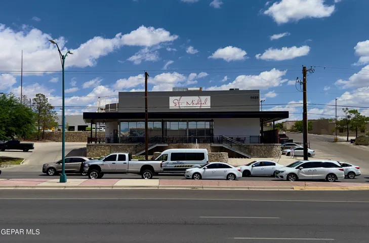4,443 Sf Building w/room to expand