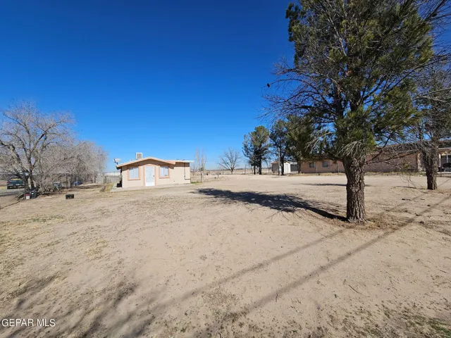 1065 Luisa Guerra Drive, San Elizario, Tx 79849