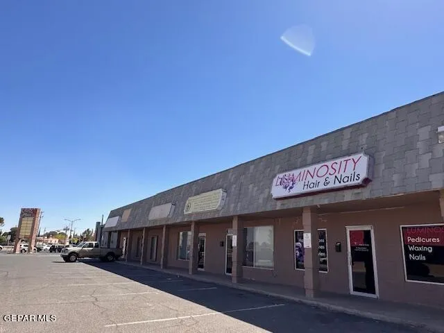 3105 N Yarbrough Drive, 109, El Paso, Tx 79925