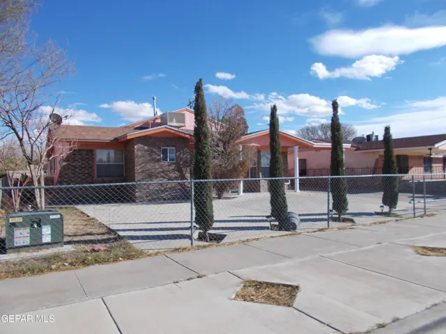 9369 El Vergel Drive, El Paso, Tx 79907