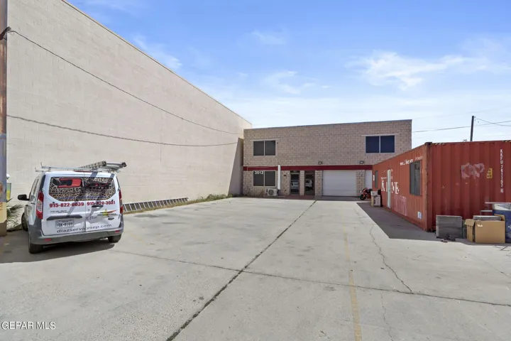 3512 Gateway Boulevard E, El Paso, Tx 79905