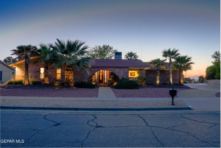 1739 Tommy Aaron Drive, El Paso, Tx 79936
