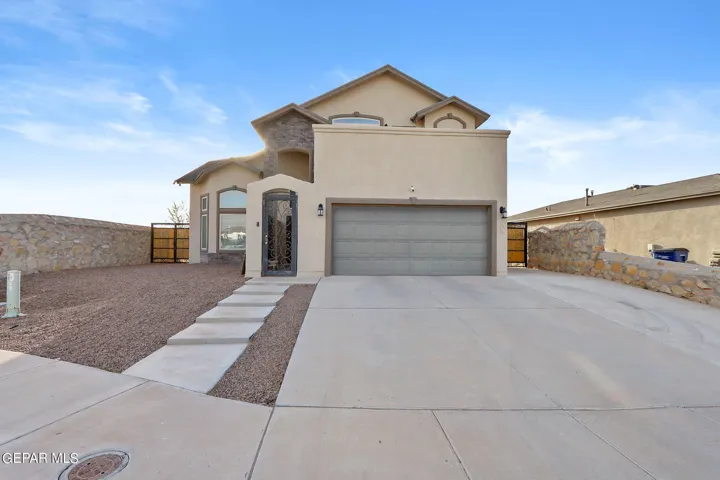 208 Jennice Circle, El Paso, Tx 79932