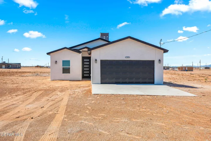 1340 Syrian Desert Drive, Chaparral, Nm 88081
