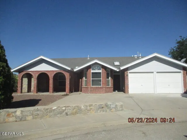 371 Brill Circle, Horizon City, Tx 79928