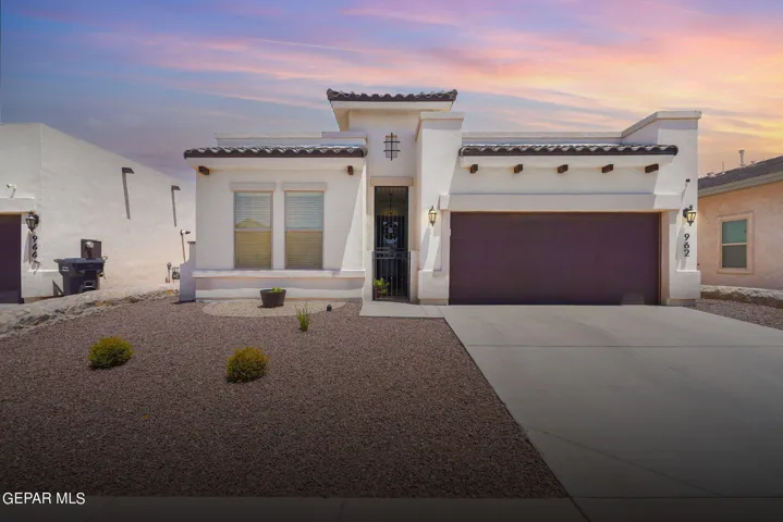 962 Airship Place, El Paso, Tx 79928