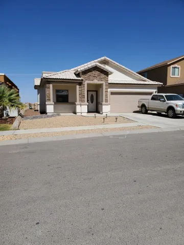 7747 Enchanted Path Drive, El Paso, Tx 79911