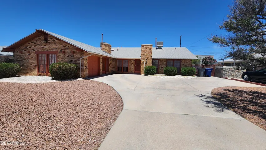 8501/8503 Mettler Drive, El Paso, Tx 79925