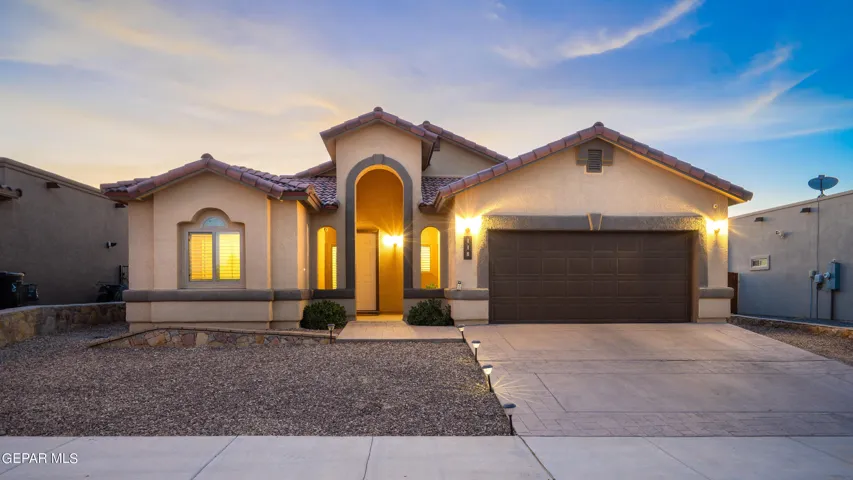 118 Tuscan Ridge Circle, Santa Teresa, Nm 88008