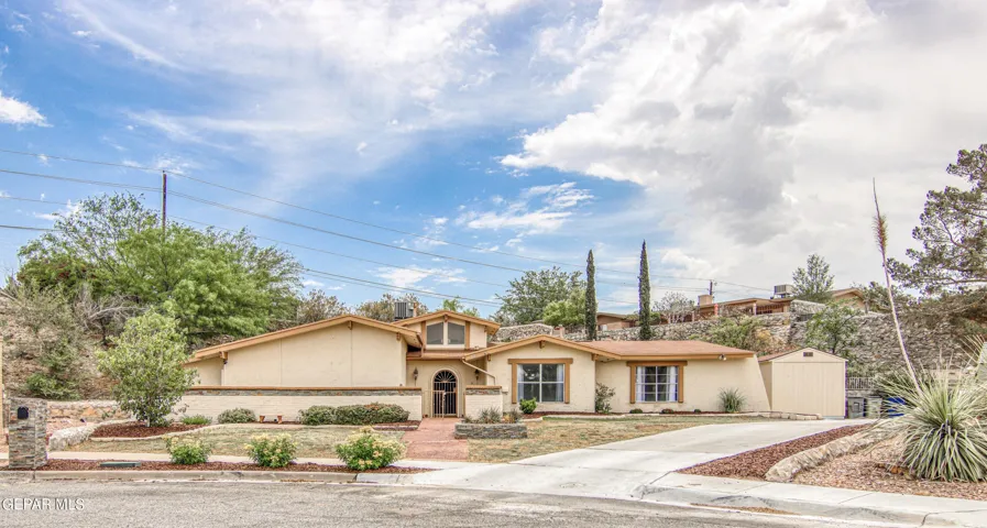 512 La Quebrada Place, El Paso, Tx 79912