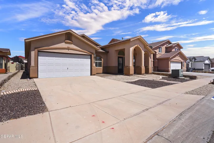 3236 Sunset Point Drive, El Paso, Tx 79938