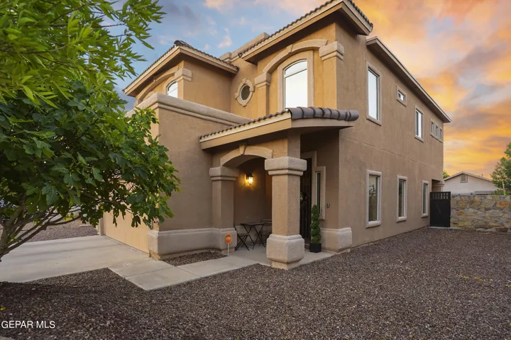 10964 Ray Mena Lane, El Paso, Tx 79934