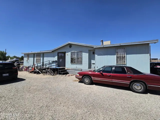 114 Melton Road, Socorro, Tx 79927