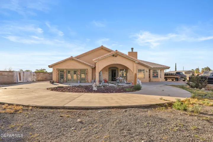 201 Bauman Road, Socorro, Tx 79927