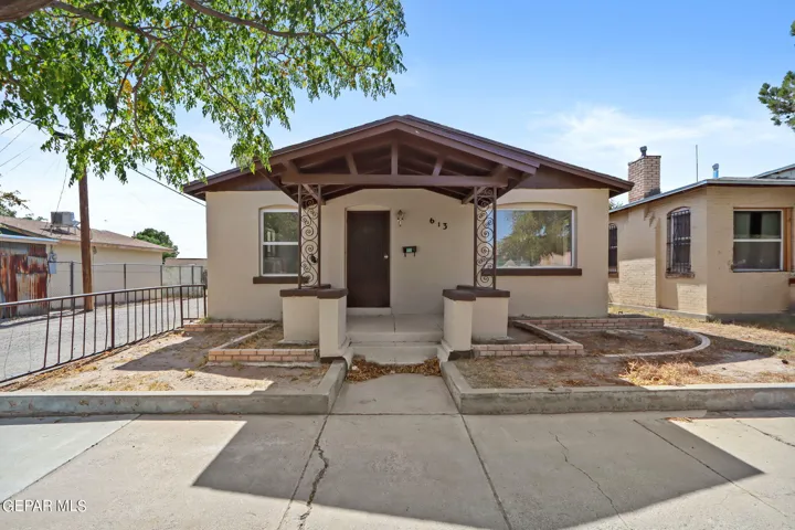 613 N Cebada Street, El Paso, Tx 79903