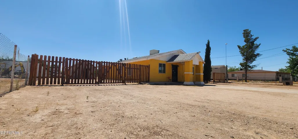 13121 Colby Drive, Clint, Tx 79836