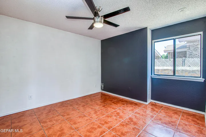 1759 Deke Slayton Lane, El Paso, Tx 79936