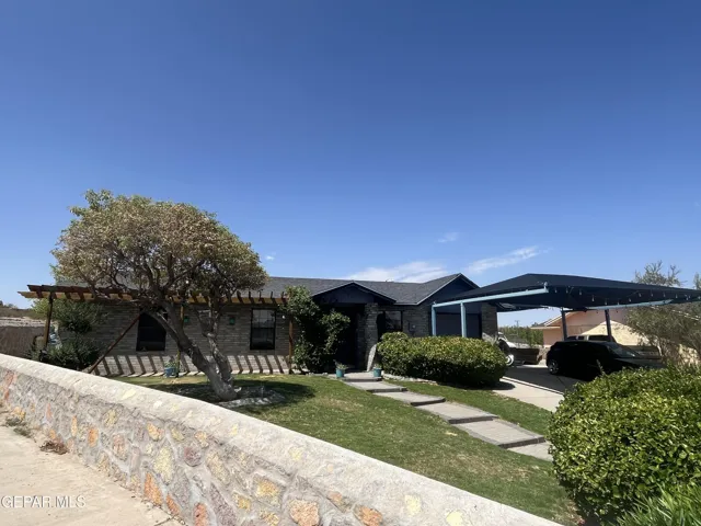 121 Green Desert Circle, El Paso, Tx 79928