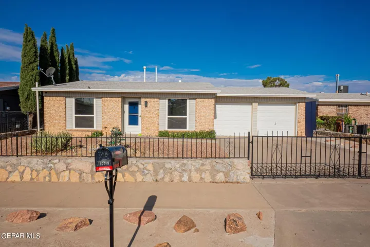 10745 Sunstone Street, El Paso, Tx 79924