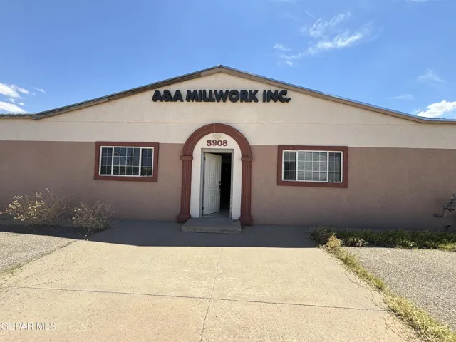 5908 Threadgill Avenue, El Paso, Tx 79924
