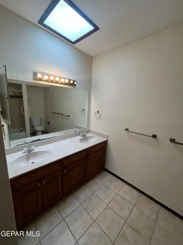 1170